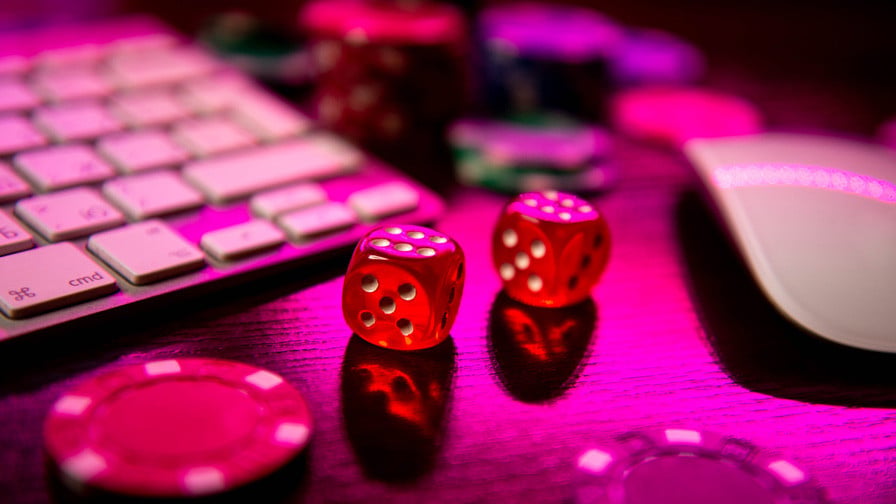 Slots de 1 céntimo: prueba suerte con premios emocionantes - -