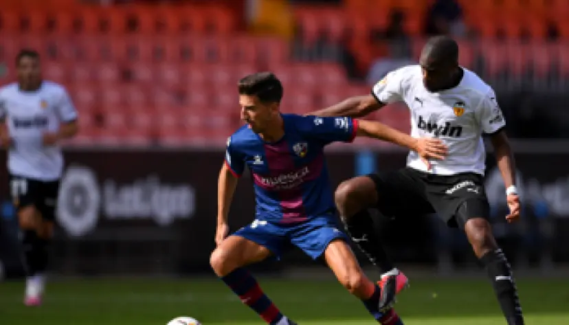 Pronóstico Huesca - Valencia | La Liga | Fútbol