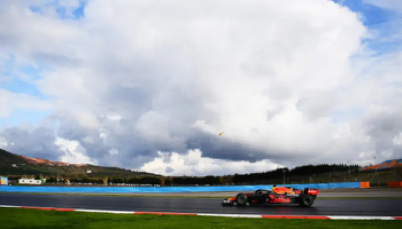 Max Verstappen en el circuito Istanbul Park en la edición del GP del 2020.