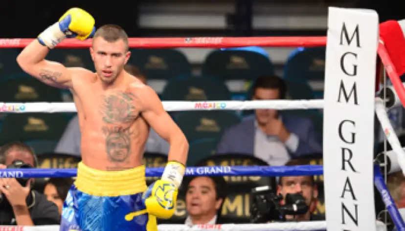 Vasyl Lomachenko (UKR) - Luke Campbell (ENG)