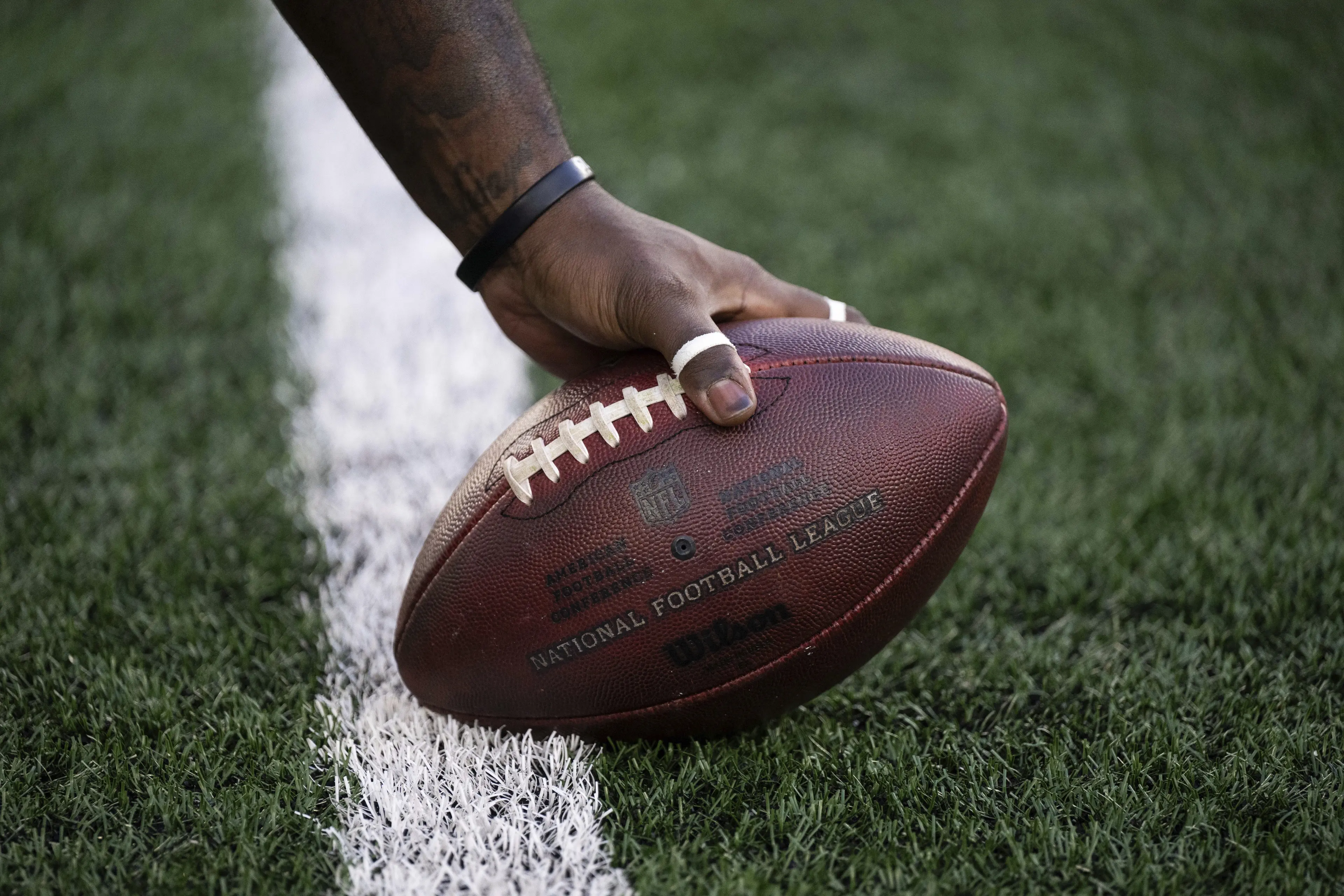 Dolphins Jets Football 23331597262428